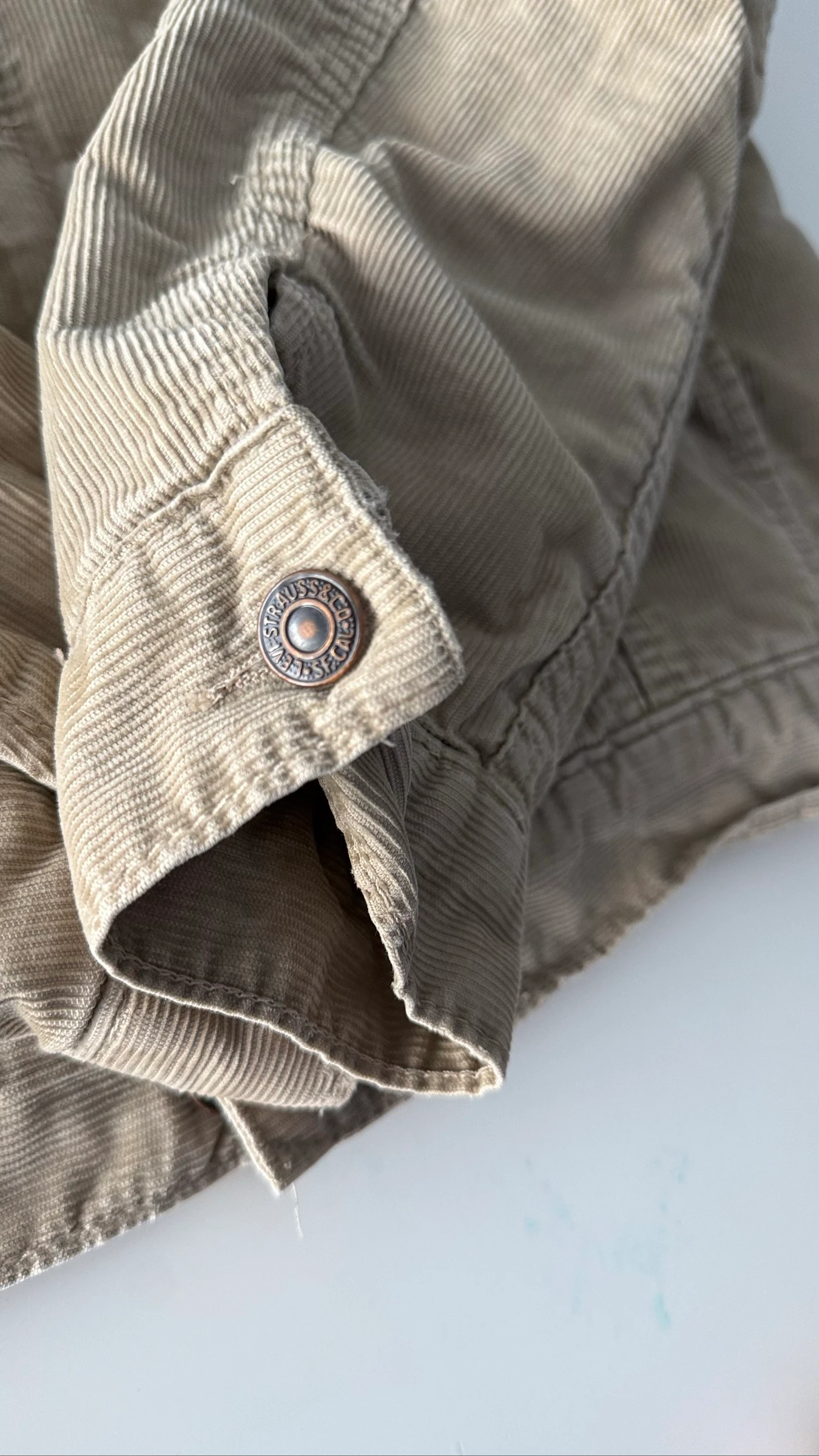 Levis Sherpa Trucker Pana Beige Jacket in goede staat • maat L – photo 2